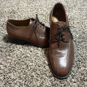 Men’s Brown Dress Shoes